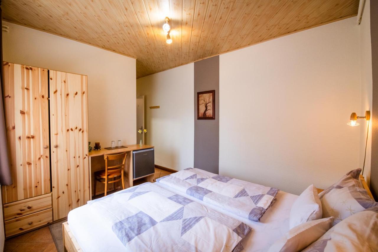 Bonifert Vendeghaz Hotel Dunabogdany Luaran gambar